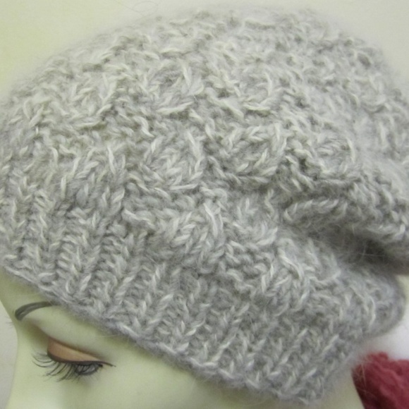 winter hat hand knit in blue - size S/M - Picture 4 of 6